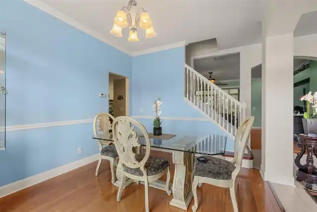 Listing Photo 15