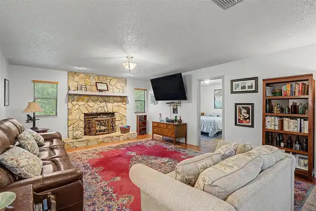 Listing Photo 21