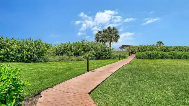 Listing Photo 42