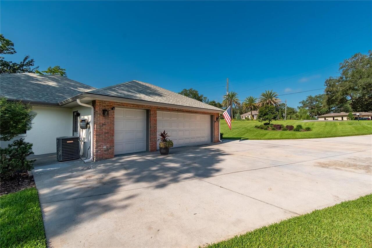 Listing Photo 43