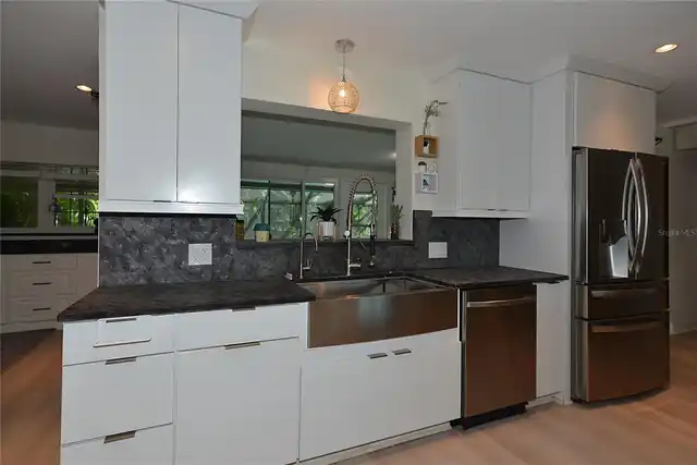 Listing Photo 23