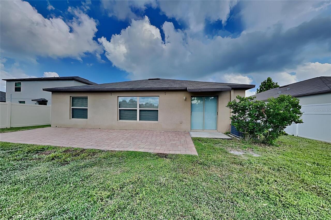 Listing Photo 15
