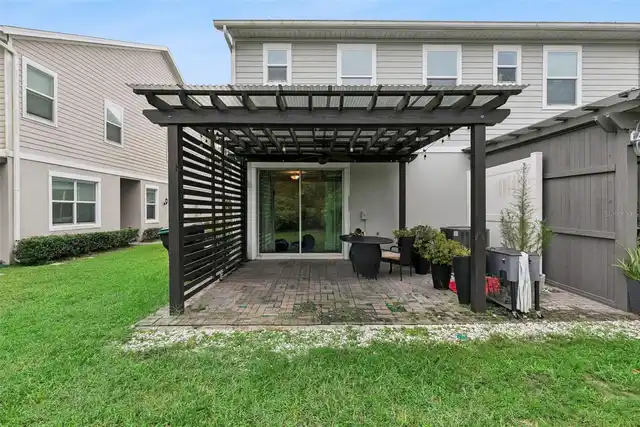 Listing Photo 14