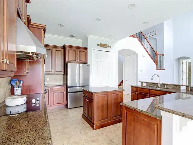 Listing Photo 23