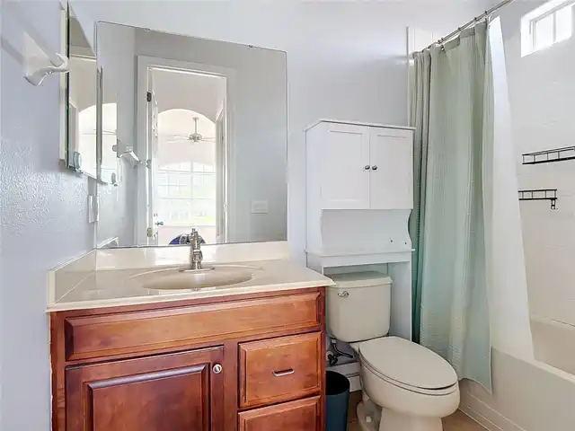 Listing Photo 42