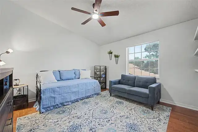 Listing Photo 32
