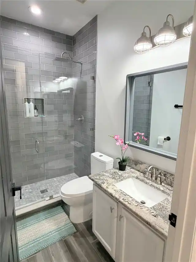Listing Photo 43