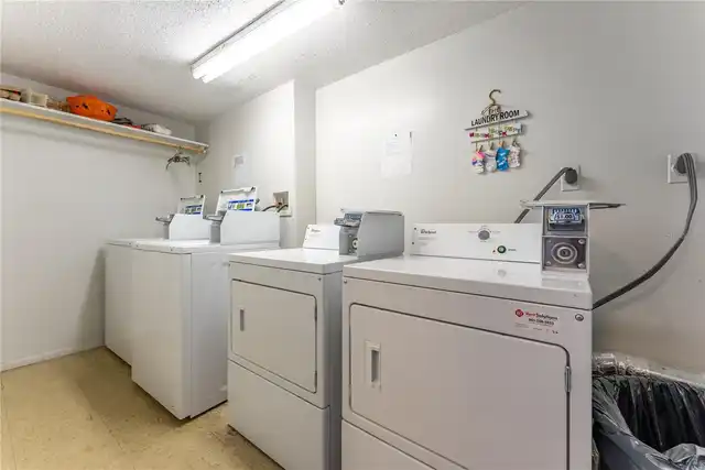 Listing Photo 22