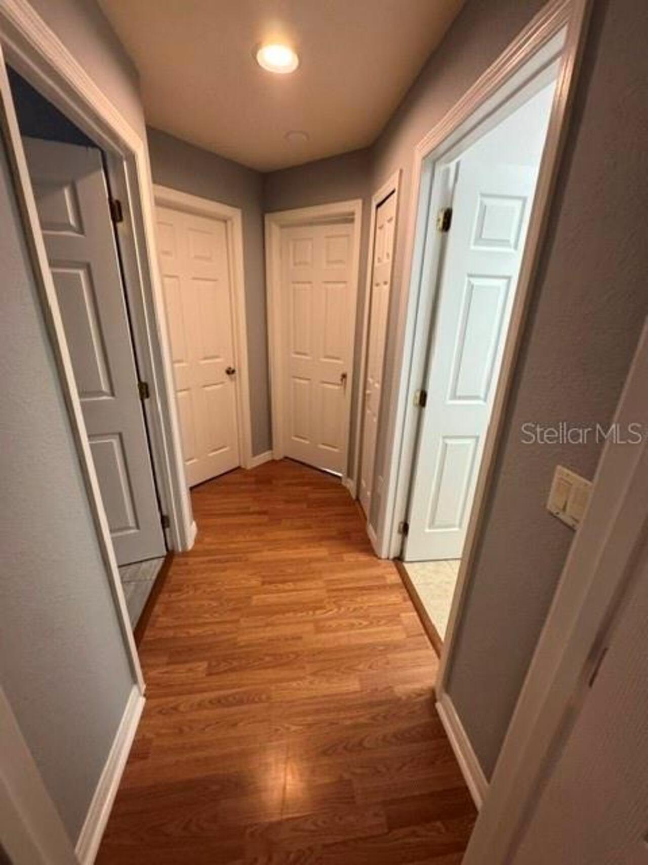Listing Photo 11