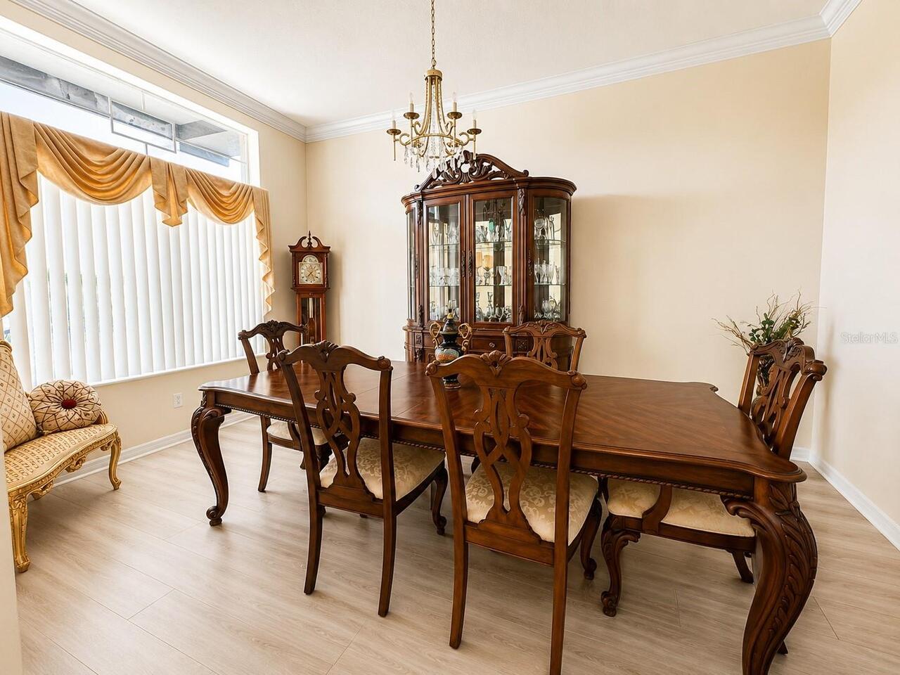 Listing Photo 6