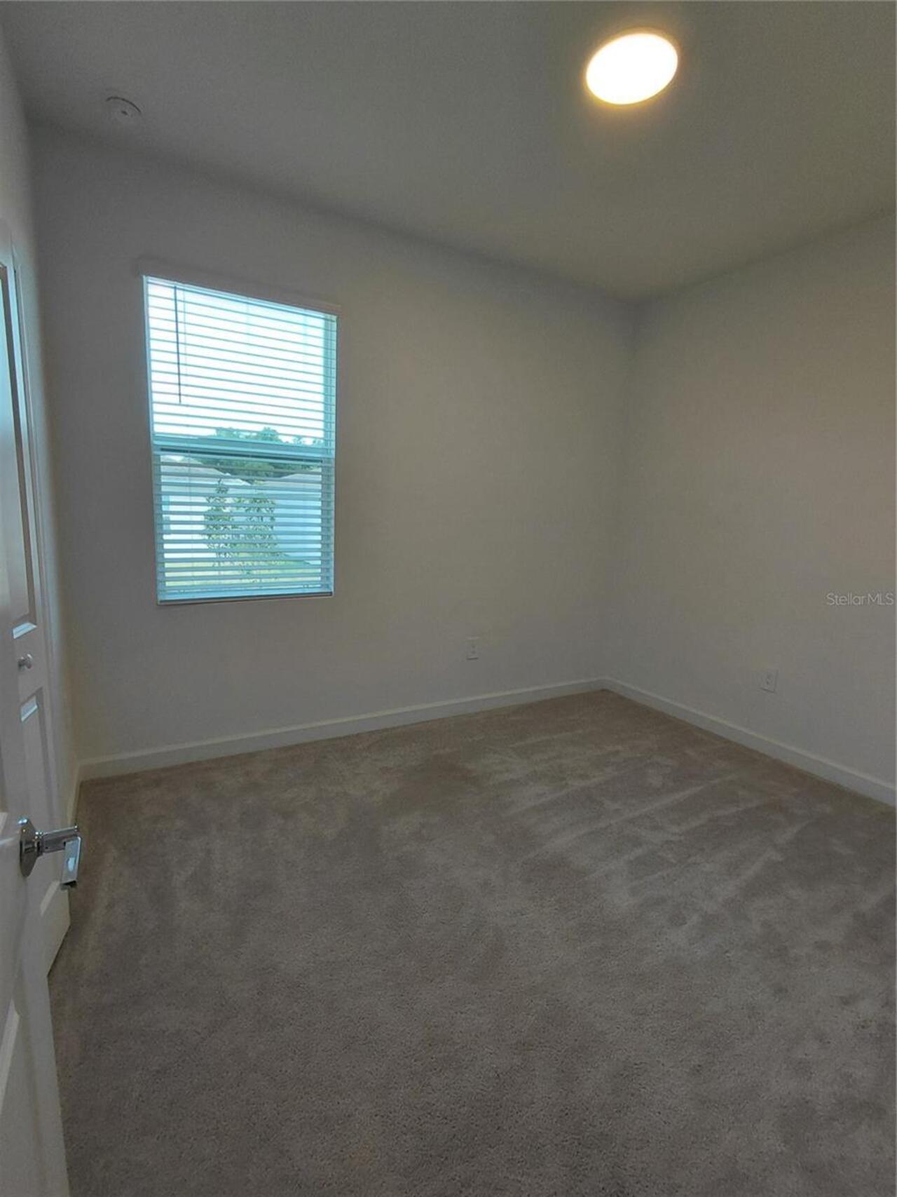 Listing Photo 24