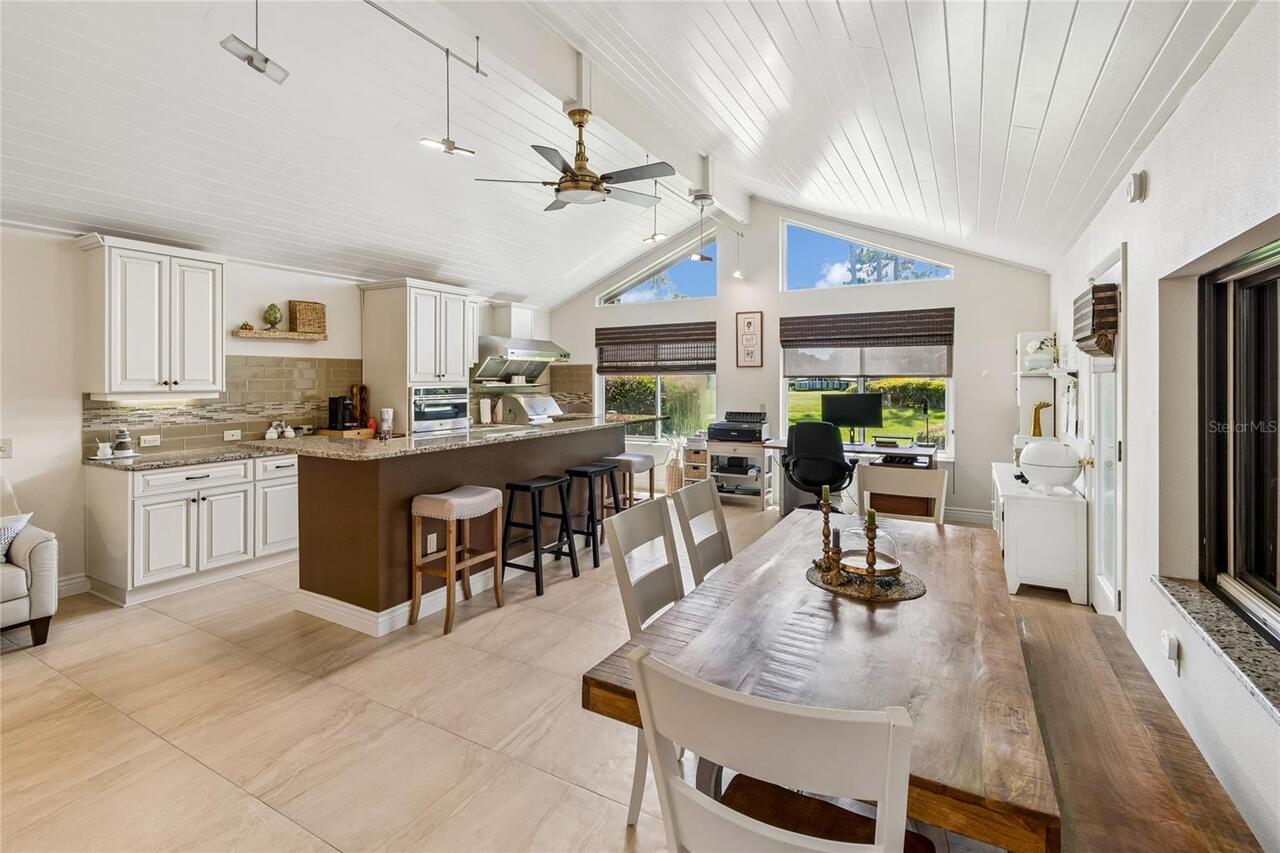 Listing Photo 15