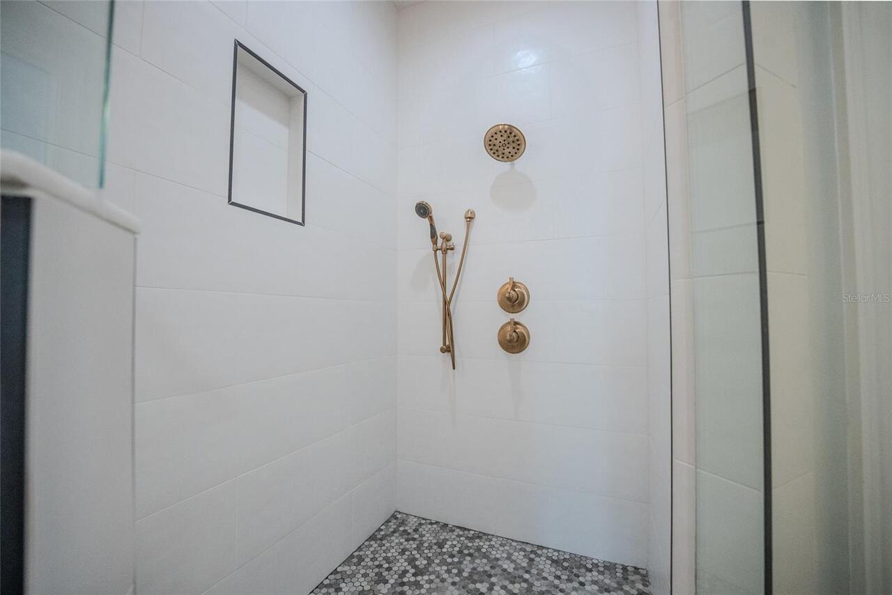 Listing Photo 35