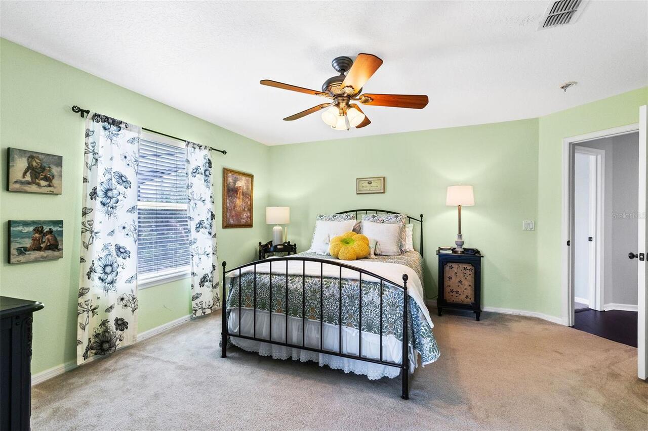 Listing Photo 23