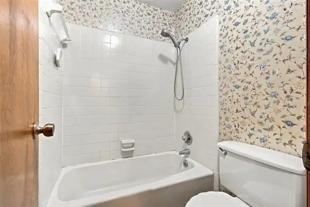 Listing Photo 26