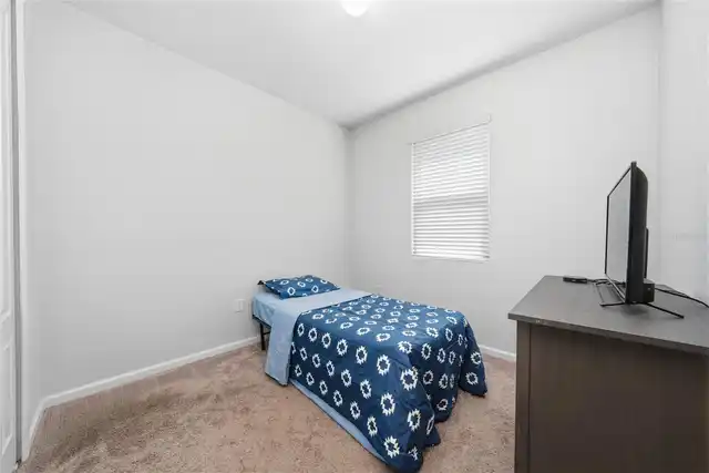 Listing Photo 14