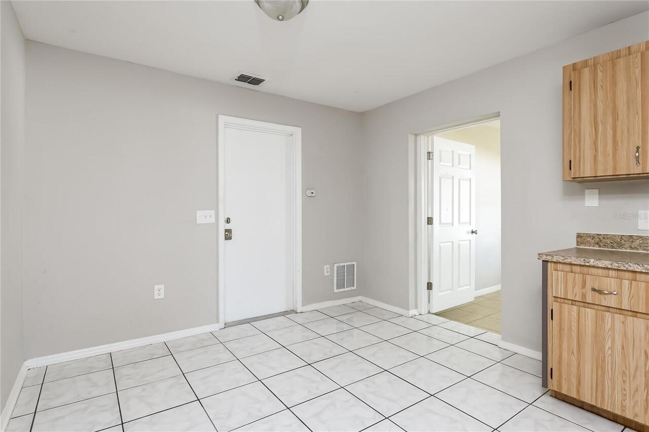 Listing Photo 7