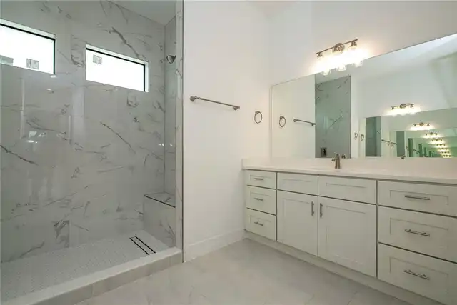 Listing Photo 35