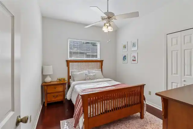 Listing Photo 16