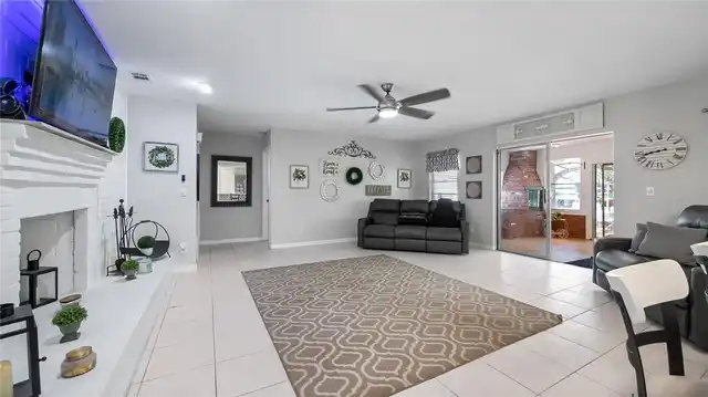 Listing Photo 7
