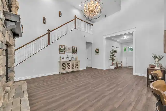 Listing Photo 19