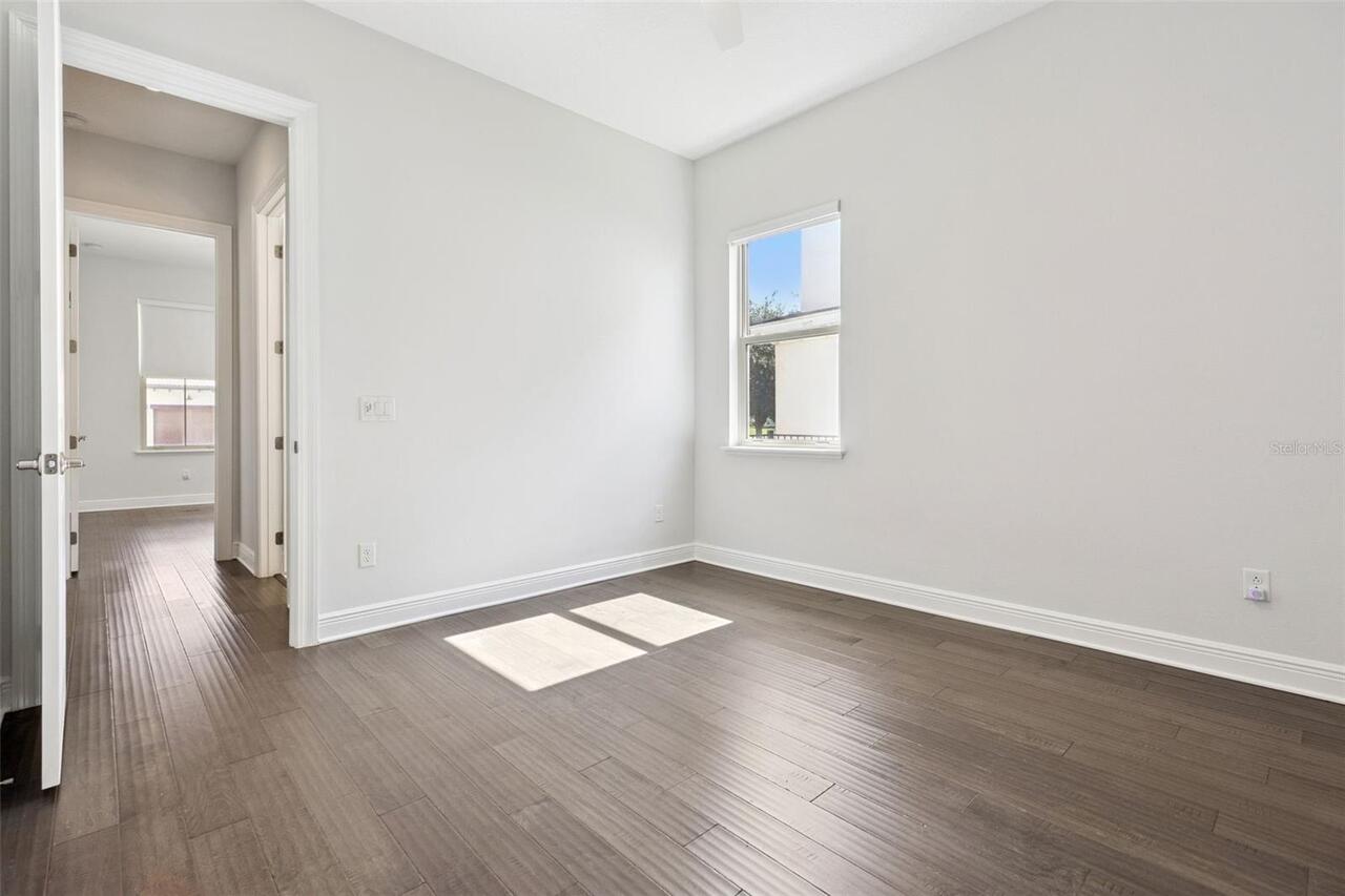 Listing Photo 33