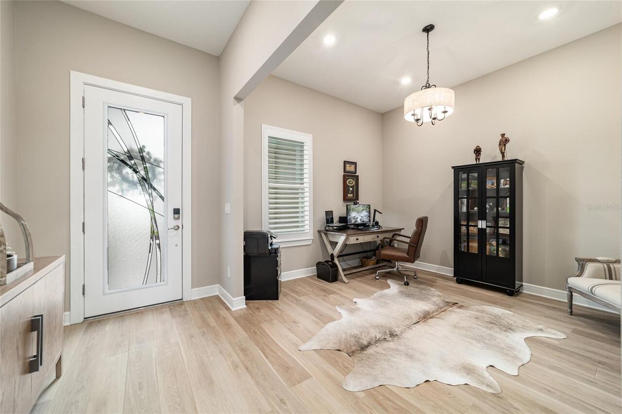 Listing Photo 9