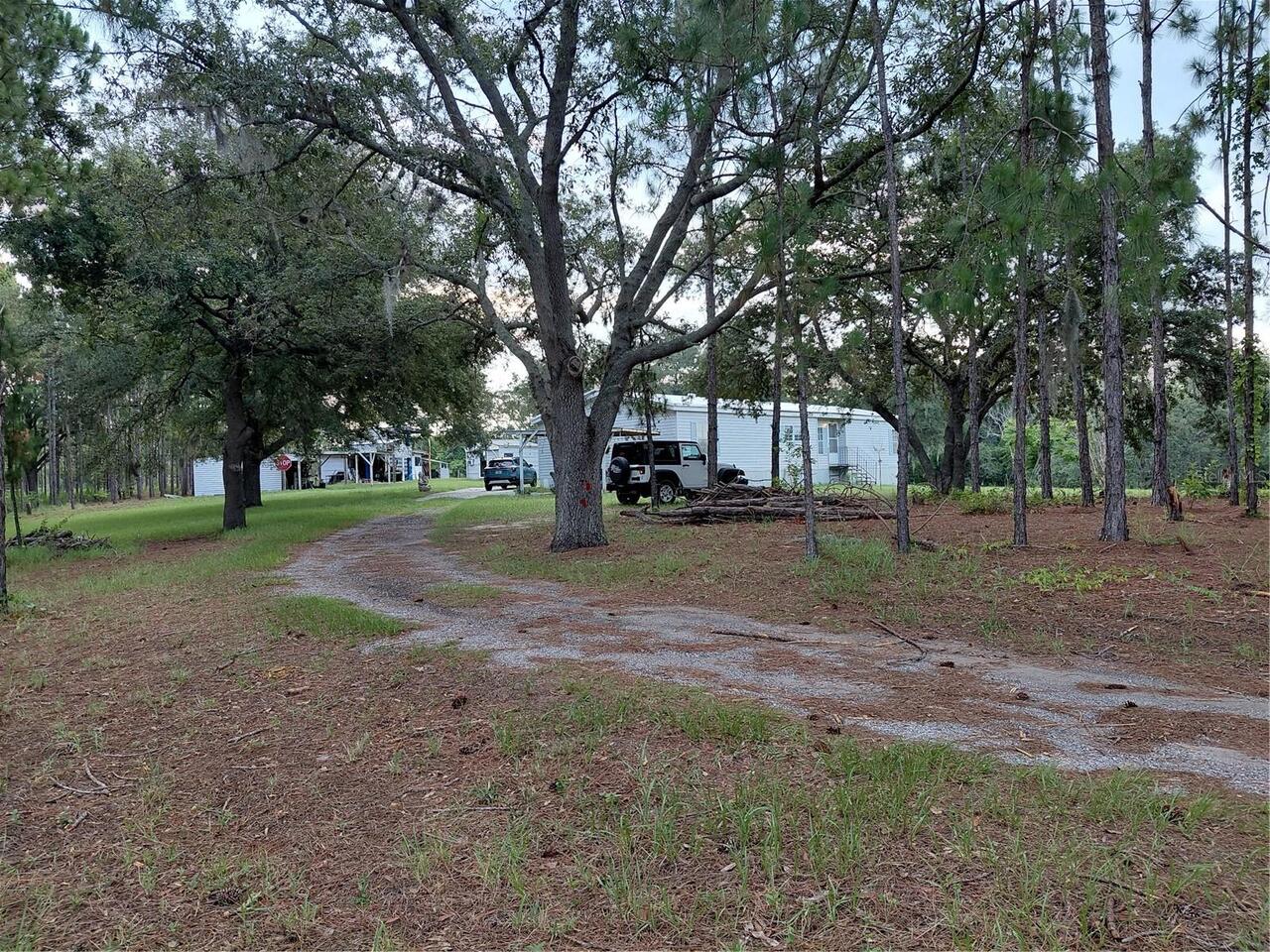 Listing Photo 6