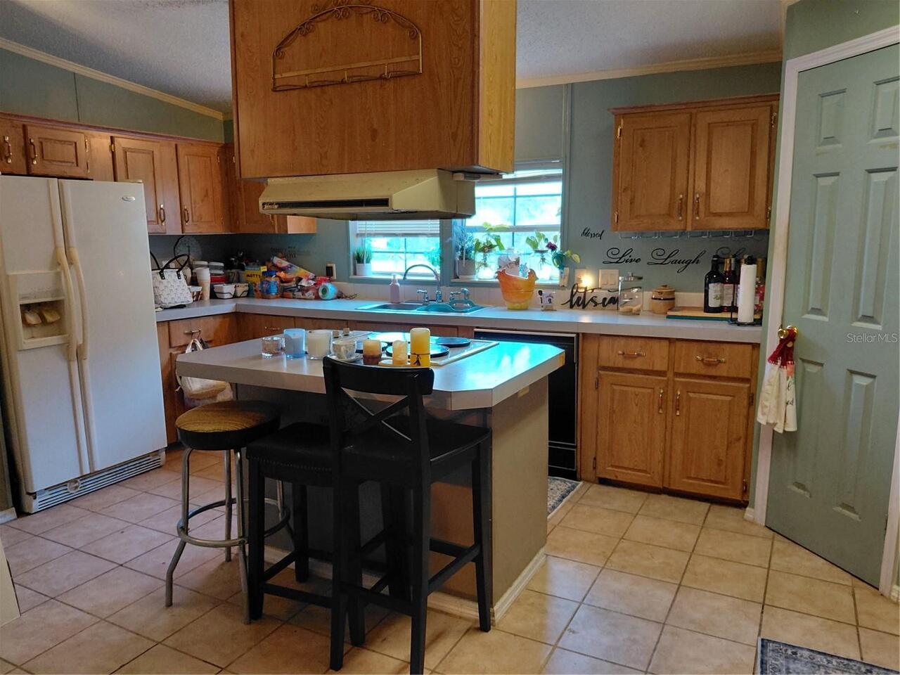 Listing Photo 37
