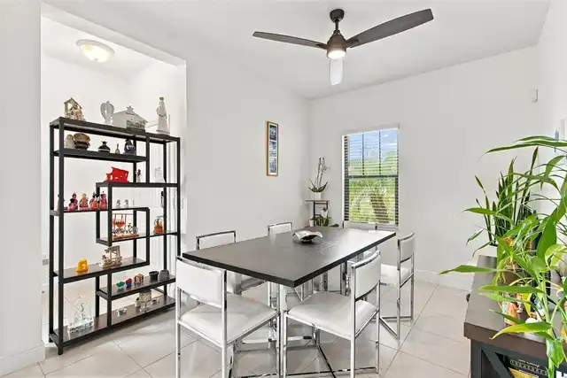 Listing Photo 9