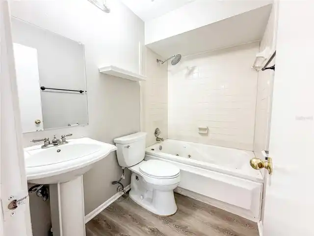 Listing Photo 20