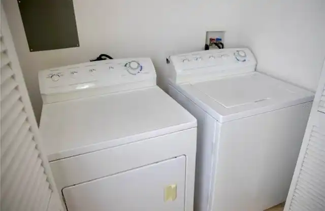 Listing Photo 12