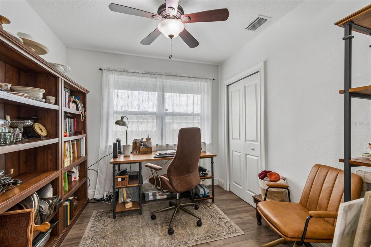Listing Photo 10