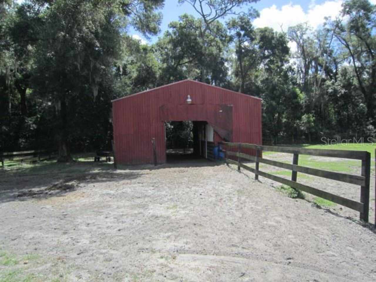 Listing Photo 15
