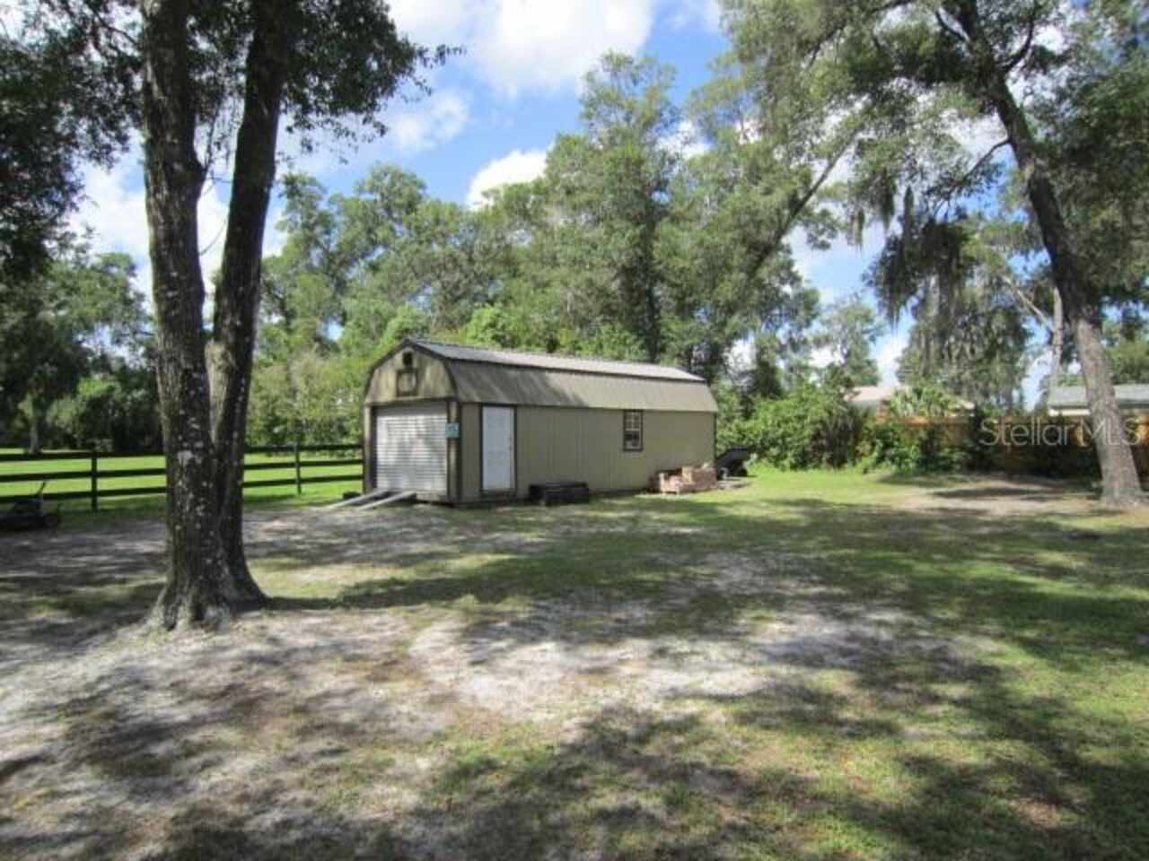 Listing Photo 17