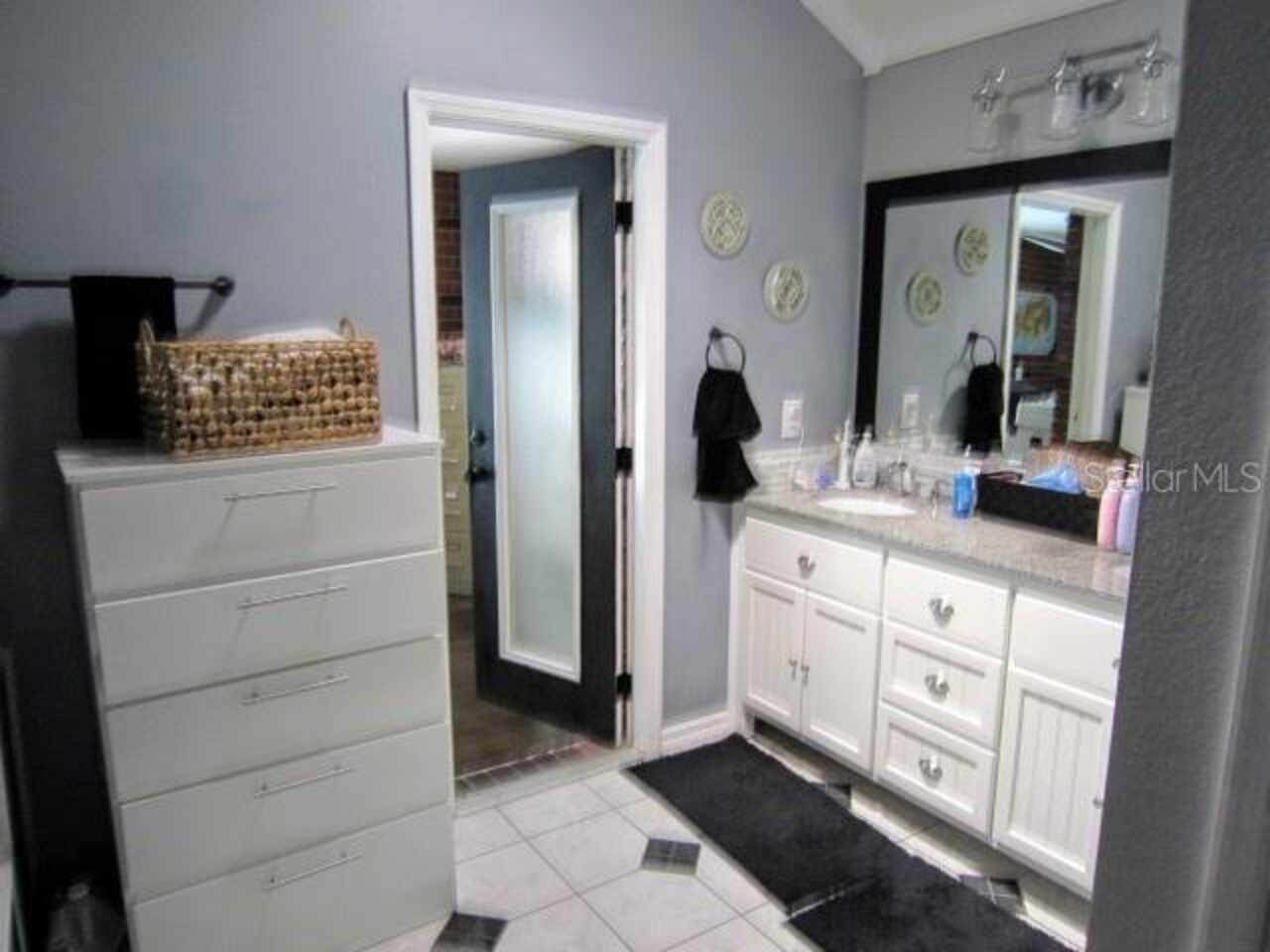 Listing Photo 44