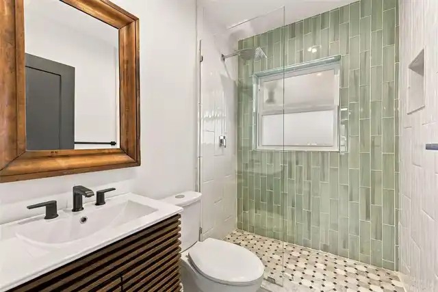 Listing Photo 24