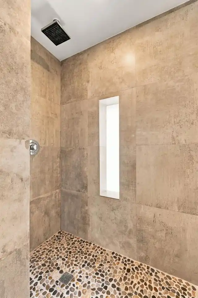 Listing Photo 28