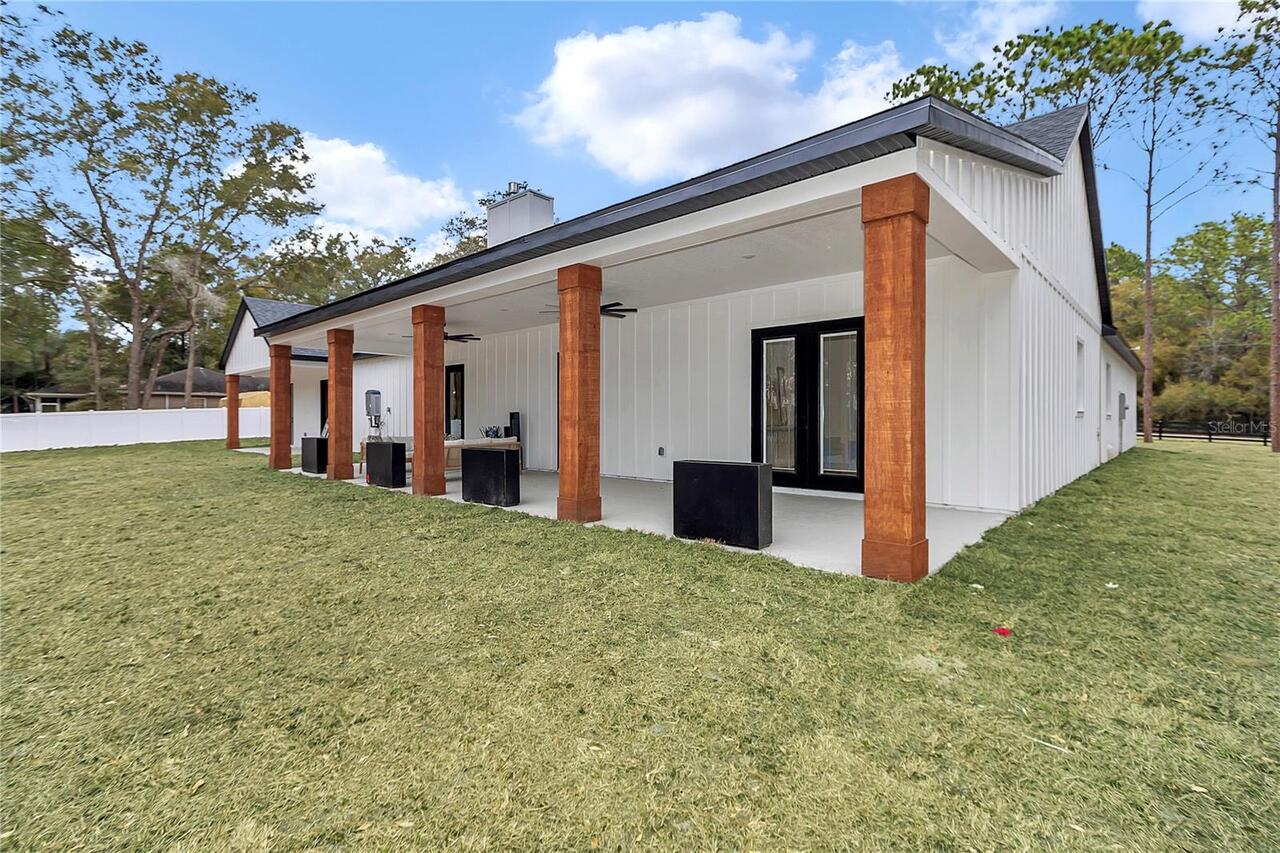 Listing Photo 16
