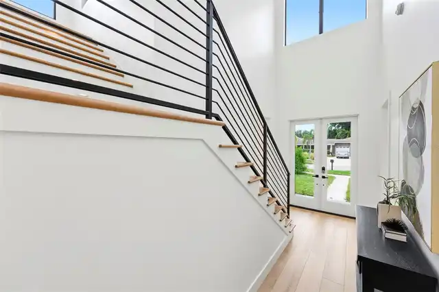 Listing Photo 10