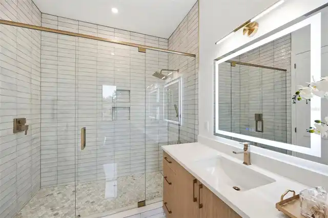 Listing Photo 29
