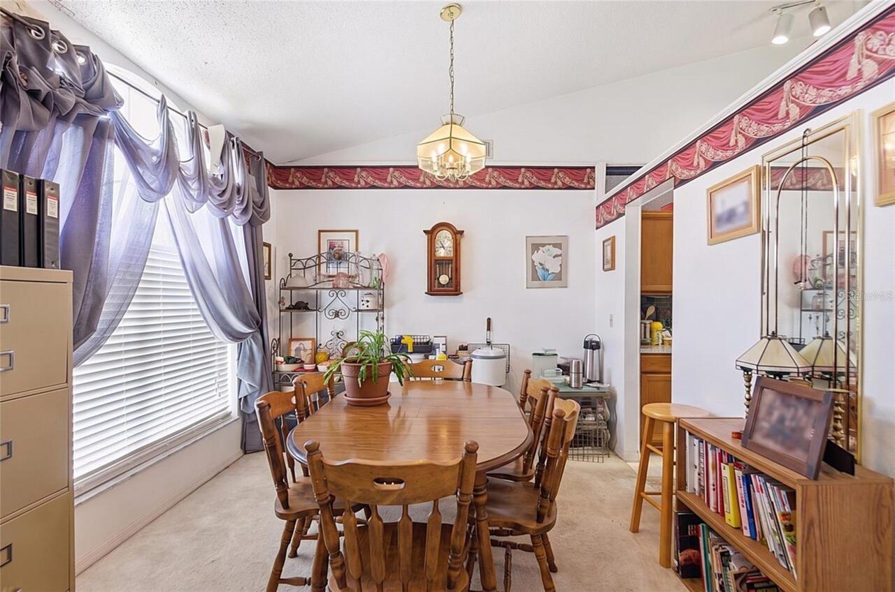Listing Photo 7