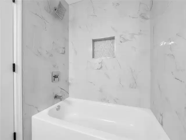 Listing Photo 27