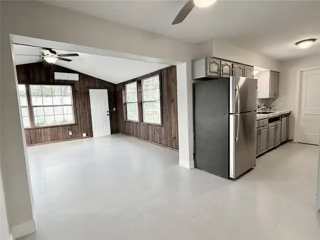 Listing Photo 13