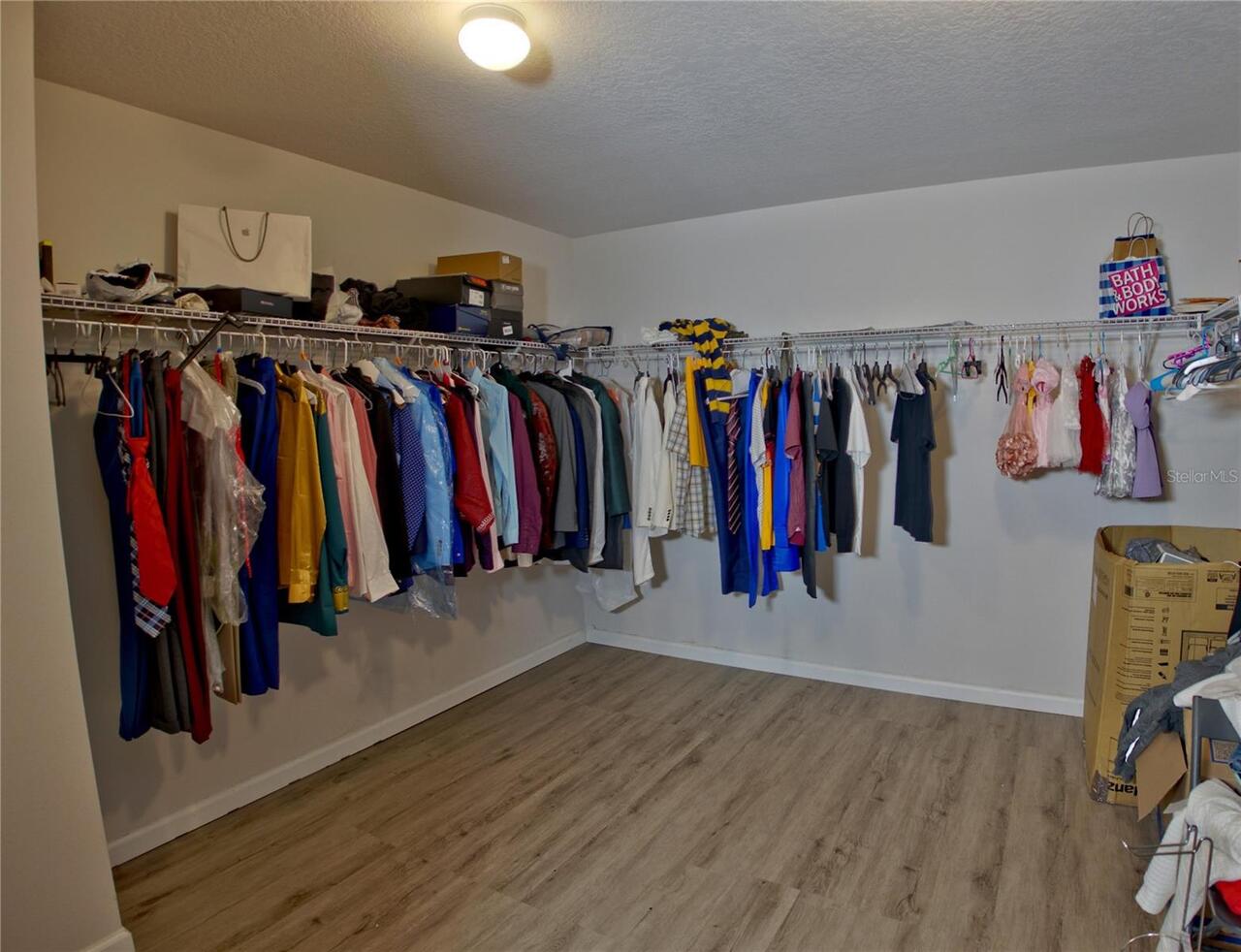Listing Photo 14