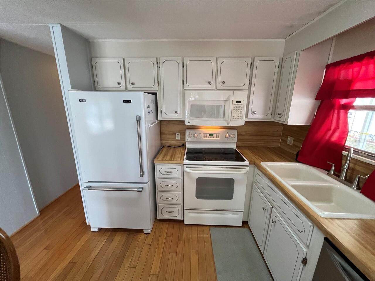 Listing Photo 21