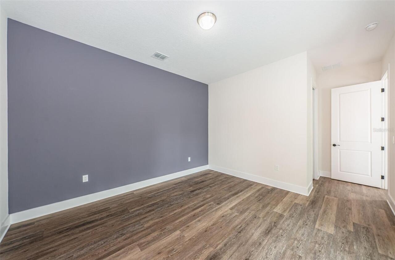 Listing Photo 24