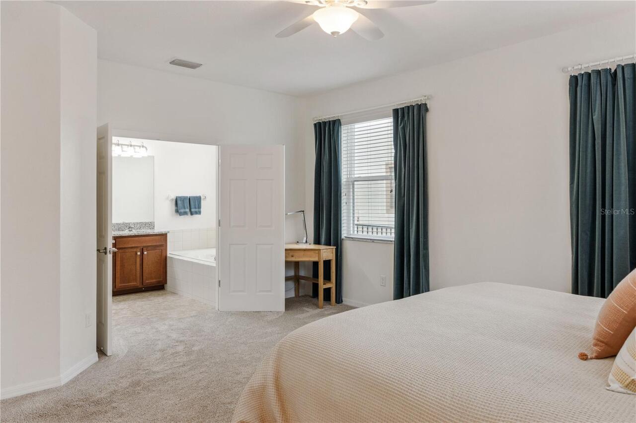 Listing Photo 14