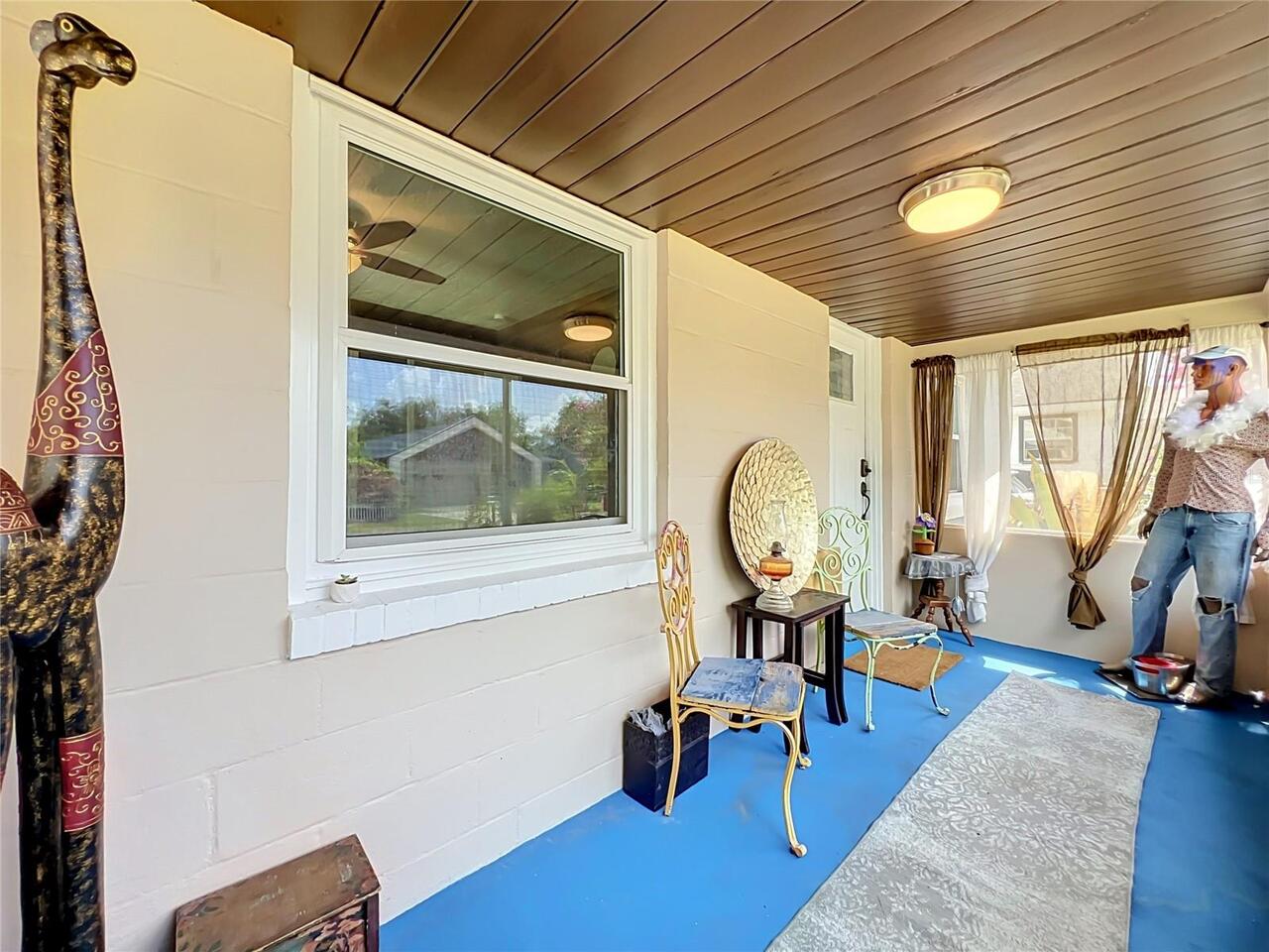 Listing Photo 9