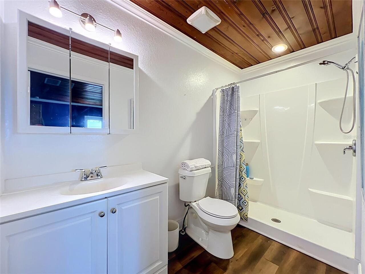 Listing Photo 25
